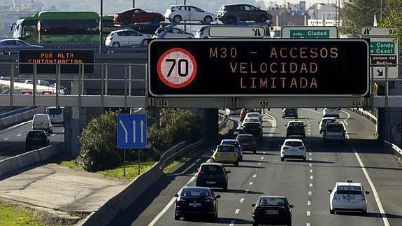 Imputan a un hombre por conducir ebrio cuando le practicaban una felación