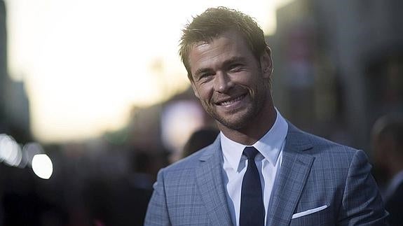Chris Hemsworth en la premier de 'Los Vengadores'. 