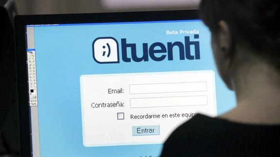 Tuenti desmiente el cierre de su red social aunque se centrará en su operadora móvil
