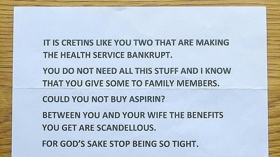 Unos ancianos acusados de provocar la bancarrota del Servicio de Salud Público