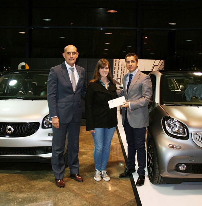 Dimovil y el Smart Fortwo premian a Verónica Aranda