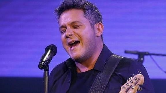 Alejandro Sanz.