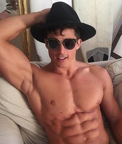 Pietro Boselli, el profesor de matemáticas fichado por Armani