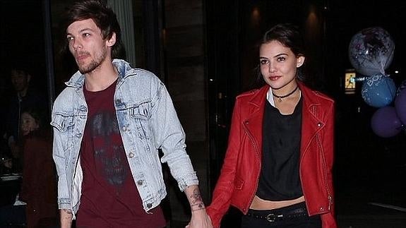 Louis Tomlinson, de One Direction: su estampa más familiar con Danielle y su hijo