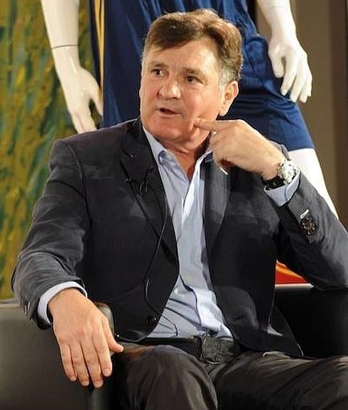 José Antonio Camacho. 