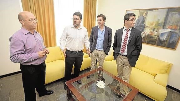 Imagen de los cuatro representantes de C's en la Asamblea.