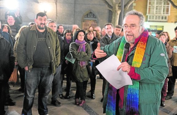 Pedro Arrojo, diputado de Podemos, explica en Zaragoza sus iniciativas sobre agua, en febrero .
