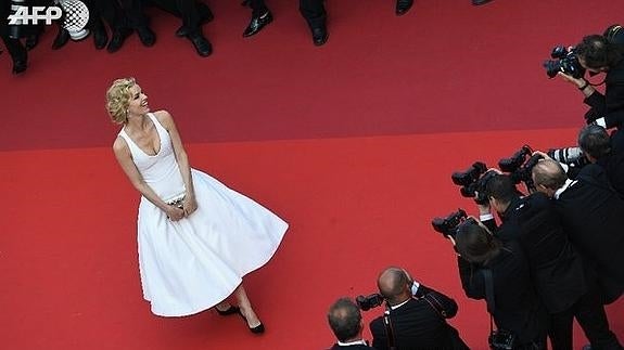 Eva Herzigova en Cannes.