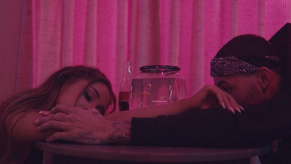 Fotograma del vídeo 'Into you' de Ariana Grande.