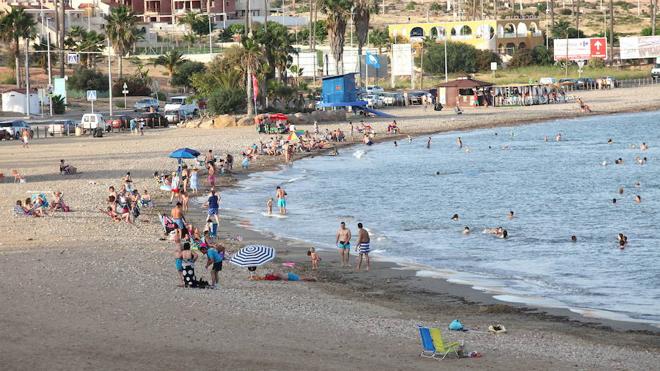 El Ayuntamiento asegura la calidad del agua en las playas