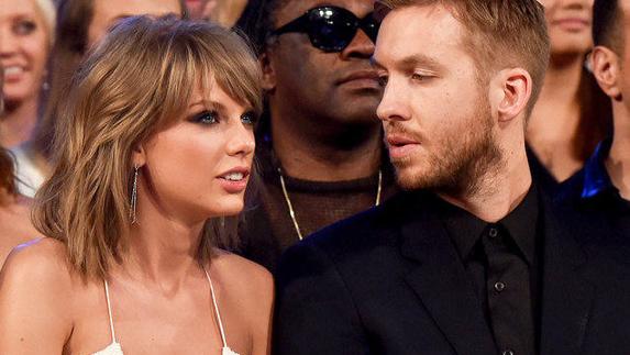 Calvin Harris y Taylor Swift en la gala de los premios Billboard. 