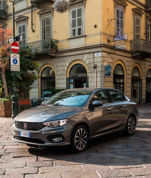 Nuevo y elegante Fiat Tipo.