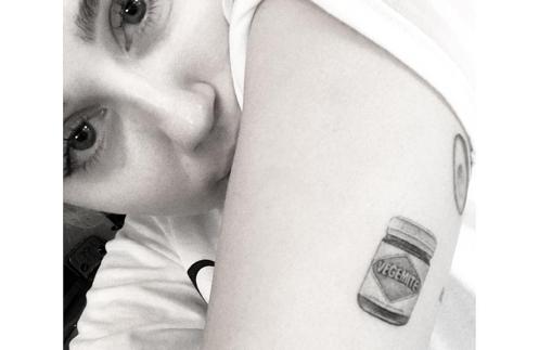 El nuevo tatuaje de Miley