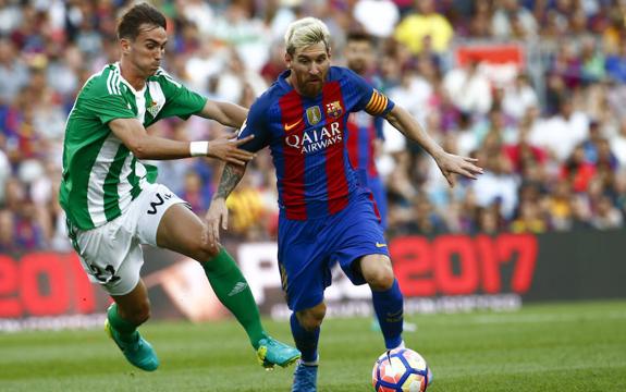 Messi en el partido del FC Barcelona y el Real Betis durante la Jornada 1 de LaLiga. 