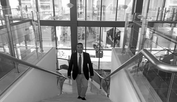 La apertura del hotel de 4 estrellas activa el centro urbano y la reforma de la Feria