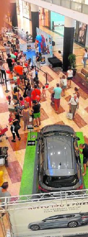 El nuevo Tipo ‘acompaña’ a Pocoyó a Nueva Condomina