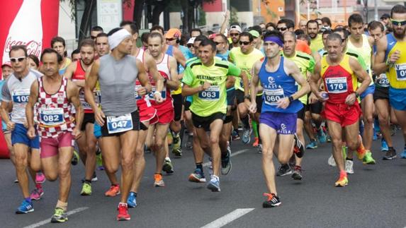 Salida de la carrera 'Corremos por Kenia'. 