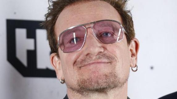 Bono, cantante de U2.