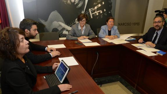 Reunión de la Comisión del Estatuto del Diputado, este lunes. 