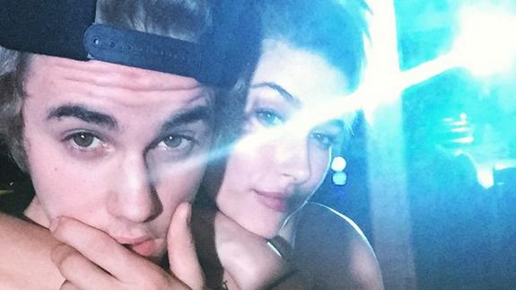 Justin Bieber y Hailey Baldwin 