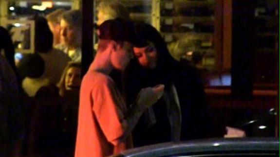 Justin Bieber y Selena en una cita secreta.