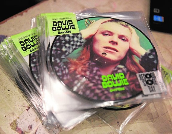 Edición en vinilo del disco 'Changes' de David Bowie en una tienda de Sheffield. 