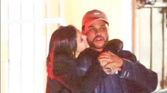 Selena Gomez y The Weeknd.