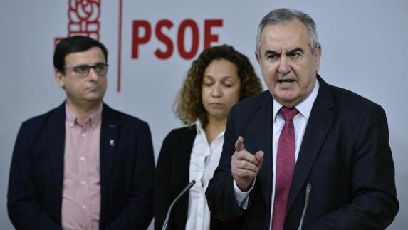 González Tovar, en rueda de prensa, este lunes. 