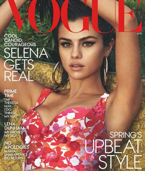 Selena Gomez en la portada de Vogue abril.