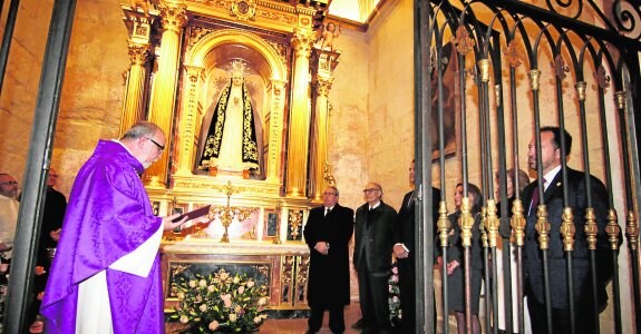 La Soledad estrena retablo en su capilla de La Colegiata