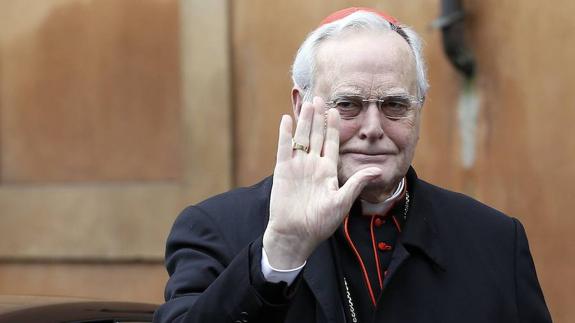 El cardenal Amigo, en el Vaticano, para elegir al Papa en 2013.