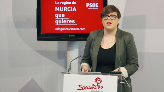 Presen López, en una rueda de prensa.