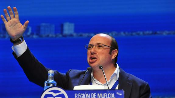 Pedro Antonio Sánchez durante el congreso regional del PP en Murcia.