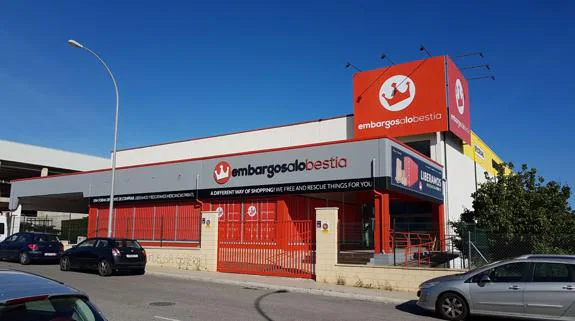Nuevo local de Embargosalobestia en Finestrat, Alicante. 