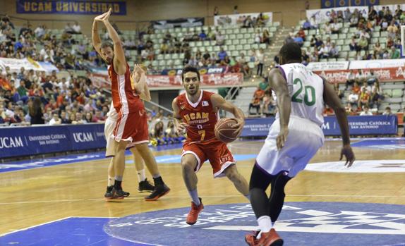 Un momento del partido disputado este miércoles por la tarde en el Palacio de los Deportes de Murcia.