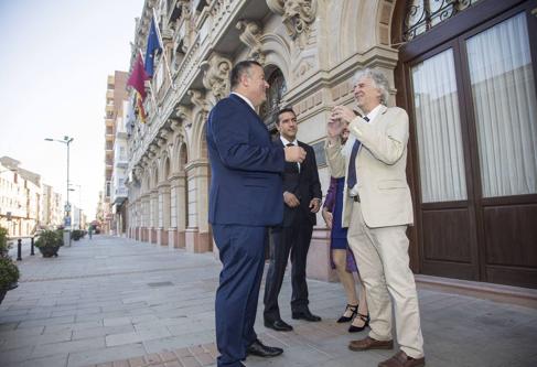 Arsuaga: «De Atapuerca se puede esperar todo, como de las minas de La Unión»
