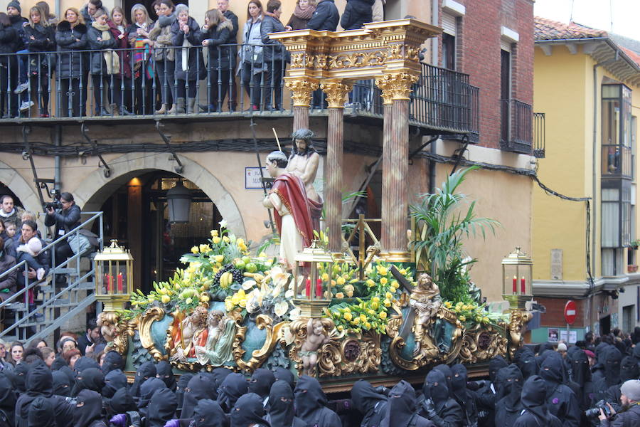 Procesión de Los Pasos