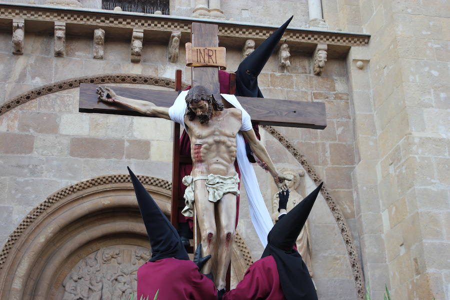 Procesión del Desenclavo
