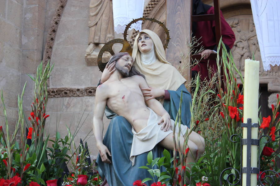 Procesión del Desenclavo