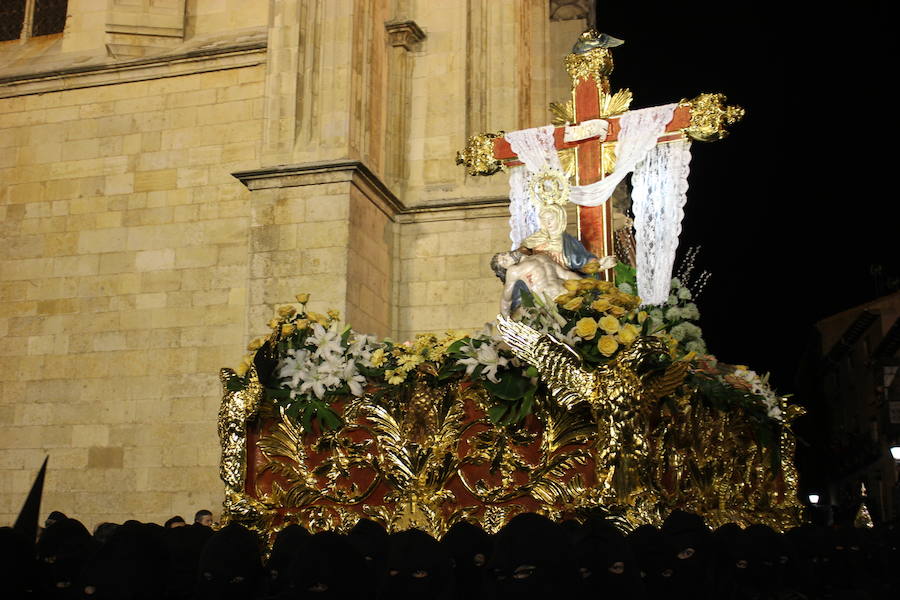 Procesión del Santo Entierro