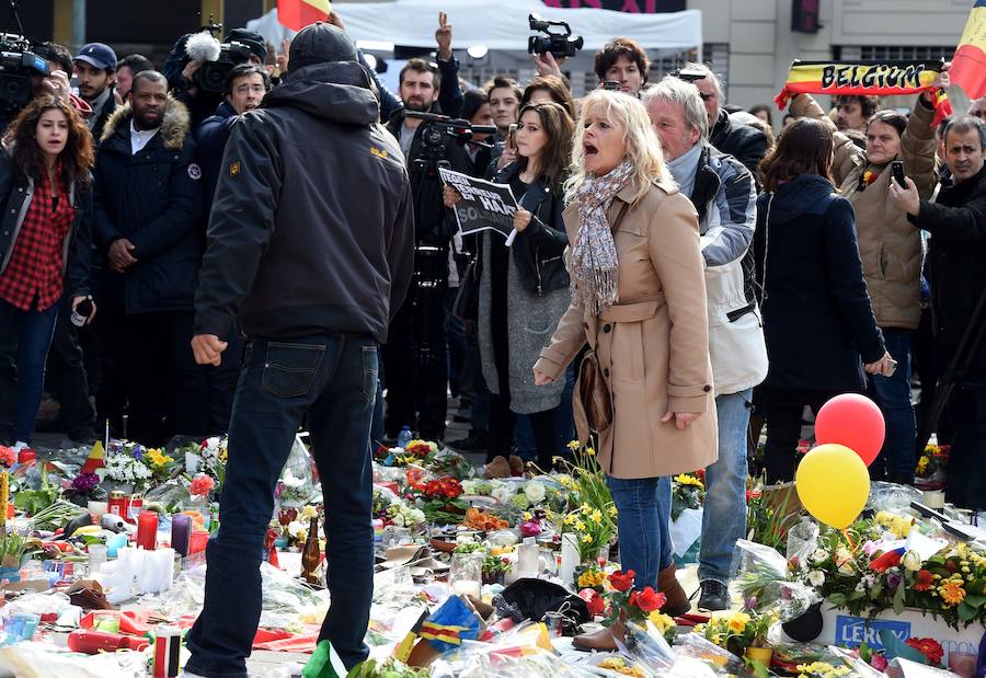 Tensión en el homenaje a las víctimas en Bruselas