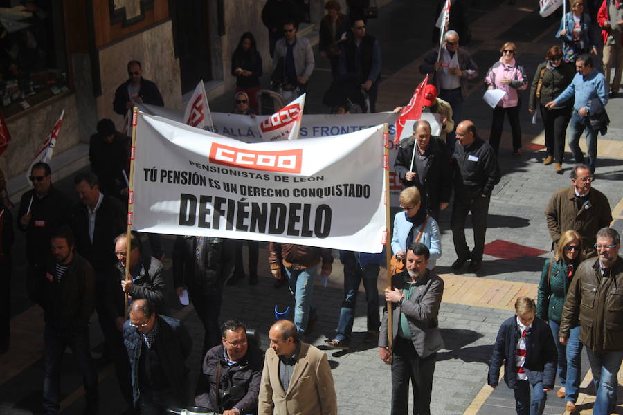 La manifestación del 1 de mayo saca a la calle a cerca de 2.000 persona