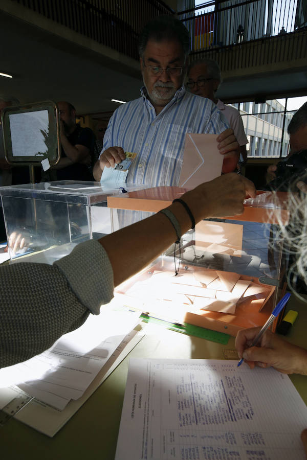 España afronta su cita electoral con mayor incertidumbre