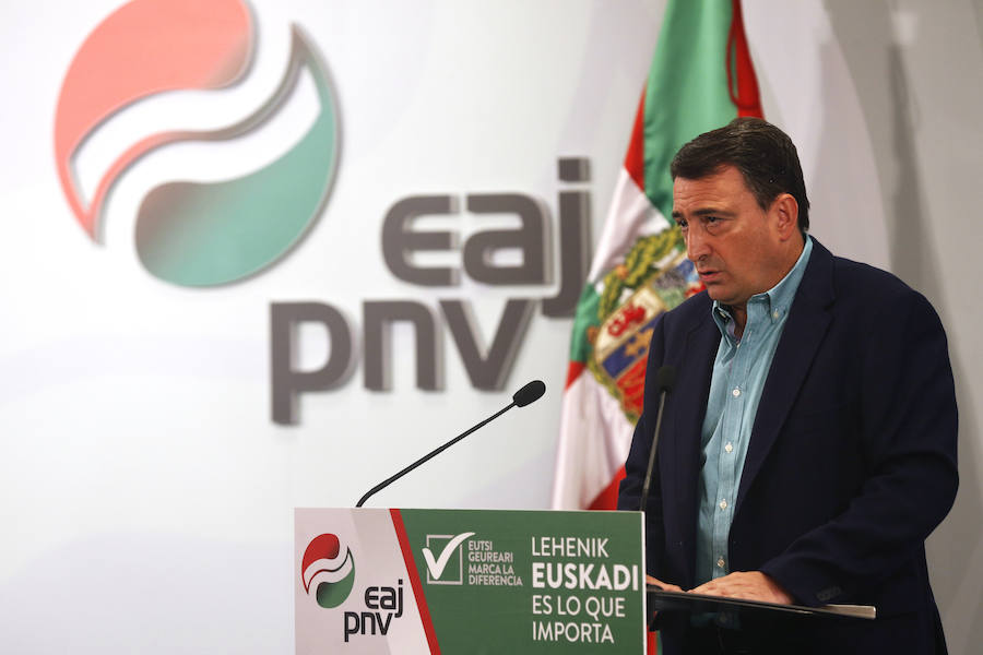 El candidato al congreso por el PNV, Aitor Esteban.