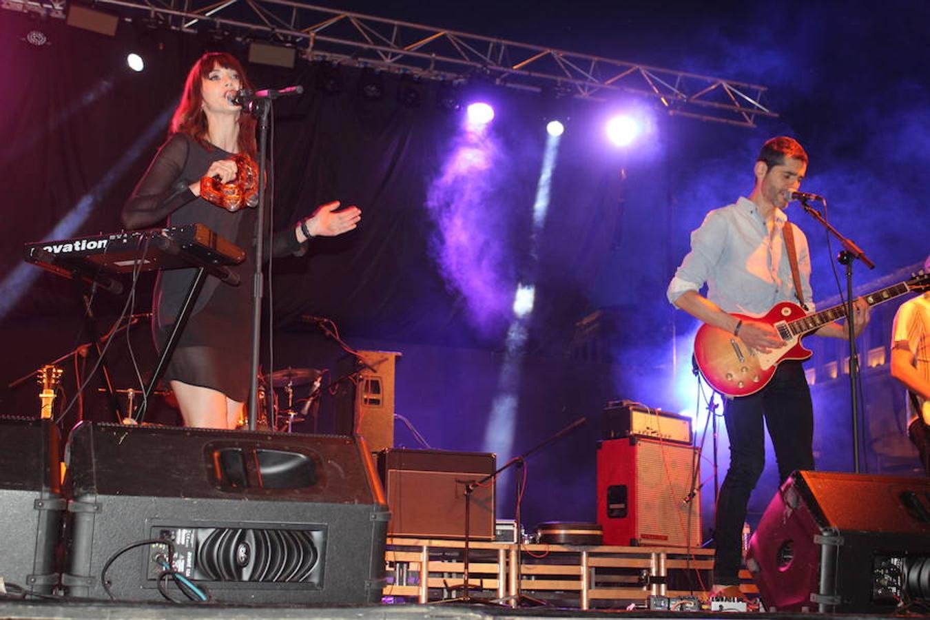 The Bright, por y para León