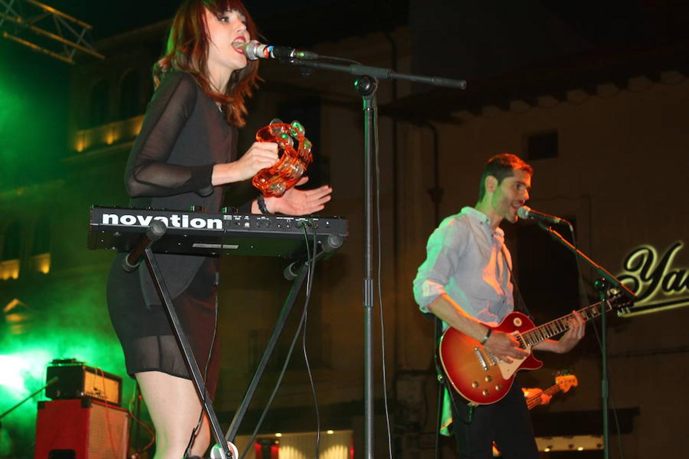 The Bright, por y para León