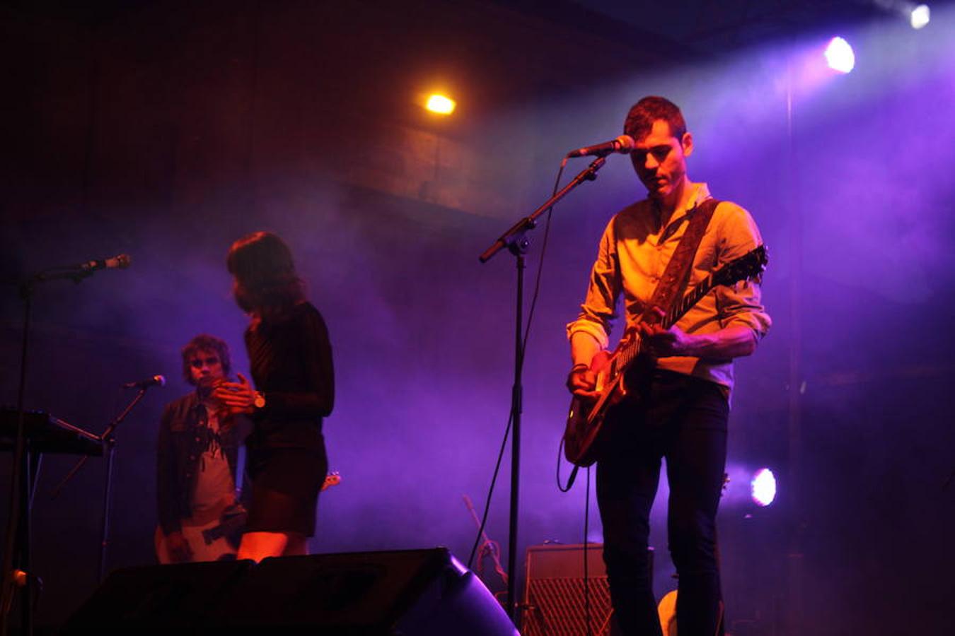 The Bright, por y para León