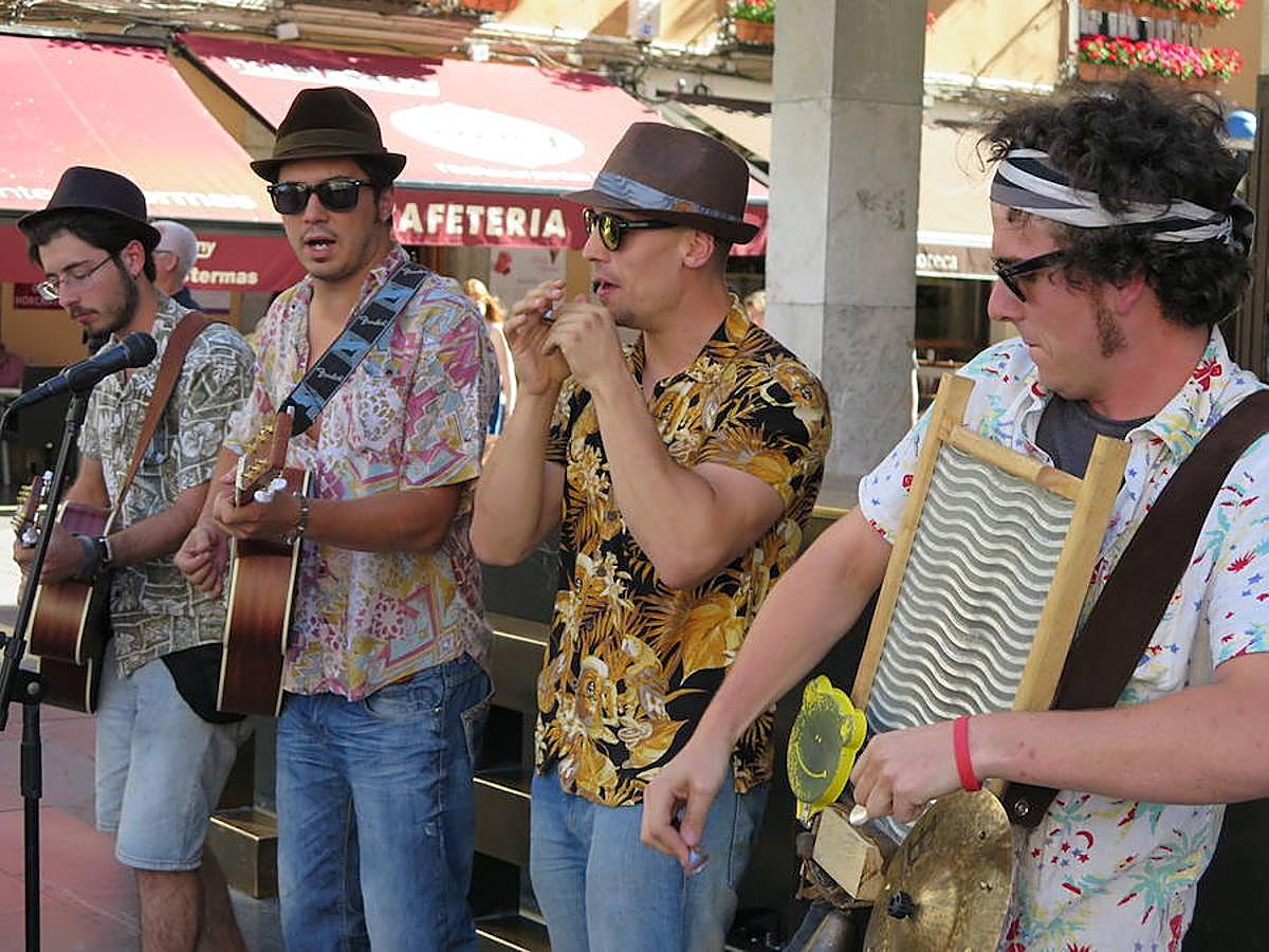 Los Blues Lee &#039;hacen el gamberro&#039; en León