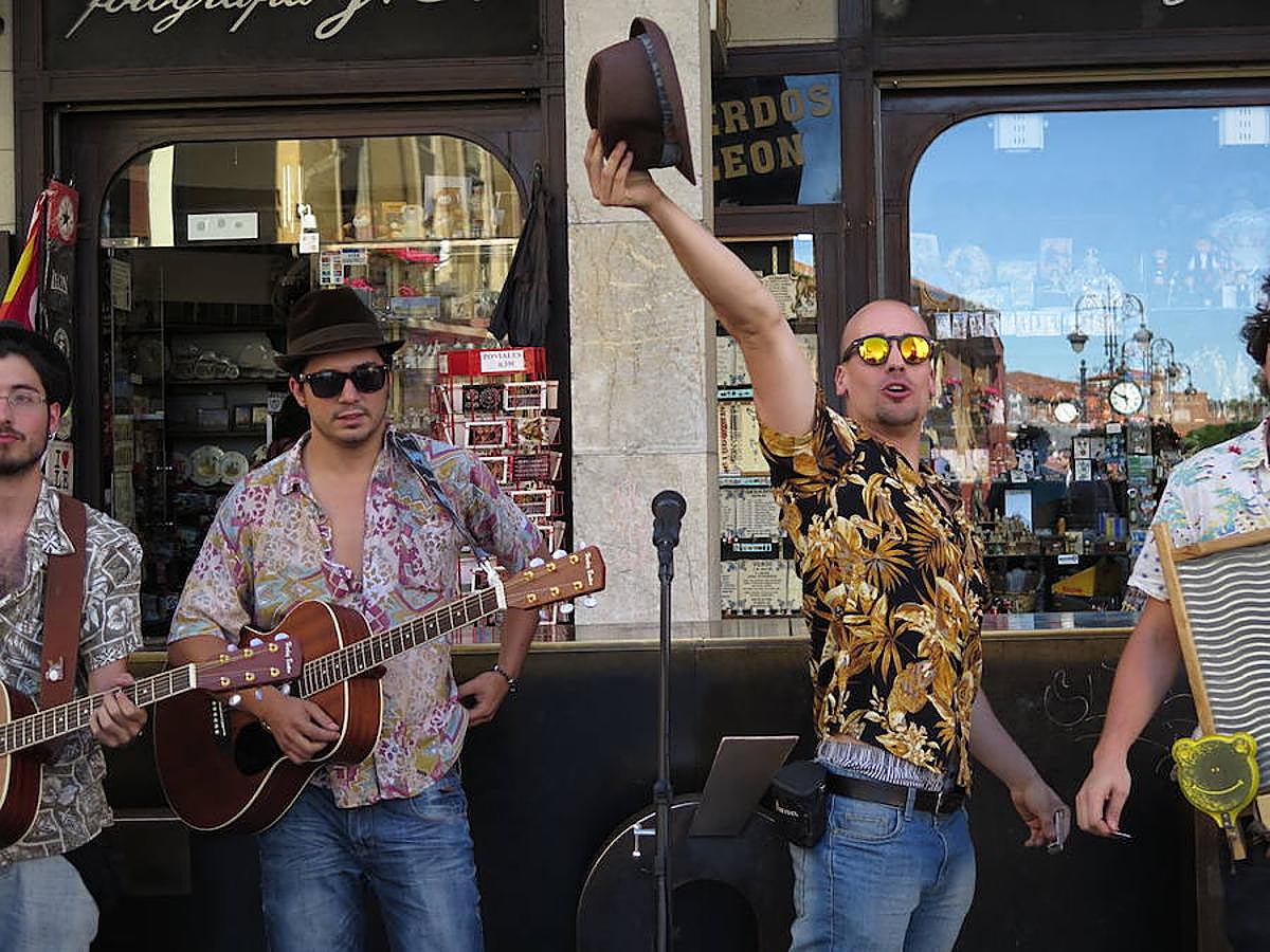 Los Blues Lee &#039;hacen el gamberro&#039; en León