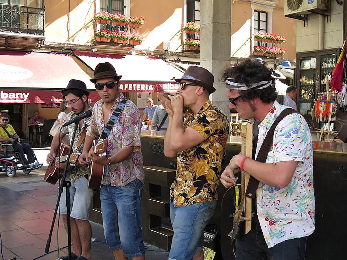 Los Blues Lee &#039;hacen el gamberro&#039; en León